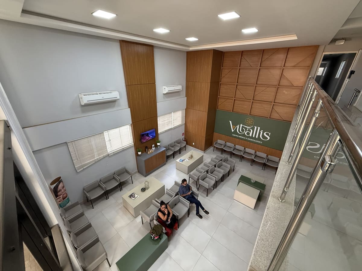 Recepção da Vitallis em pé-direito duplo
